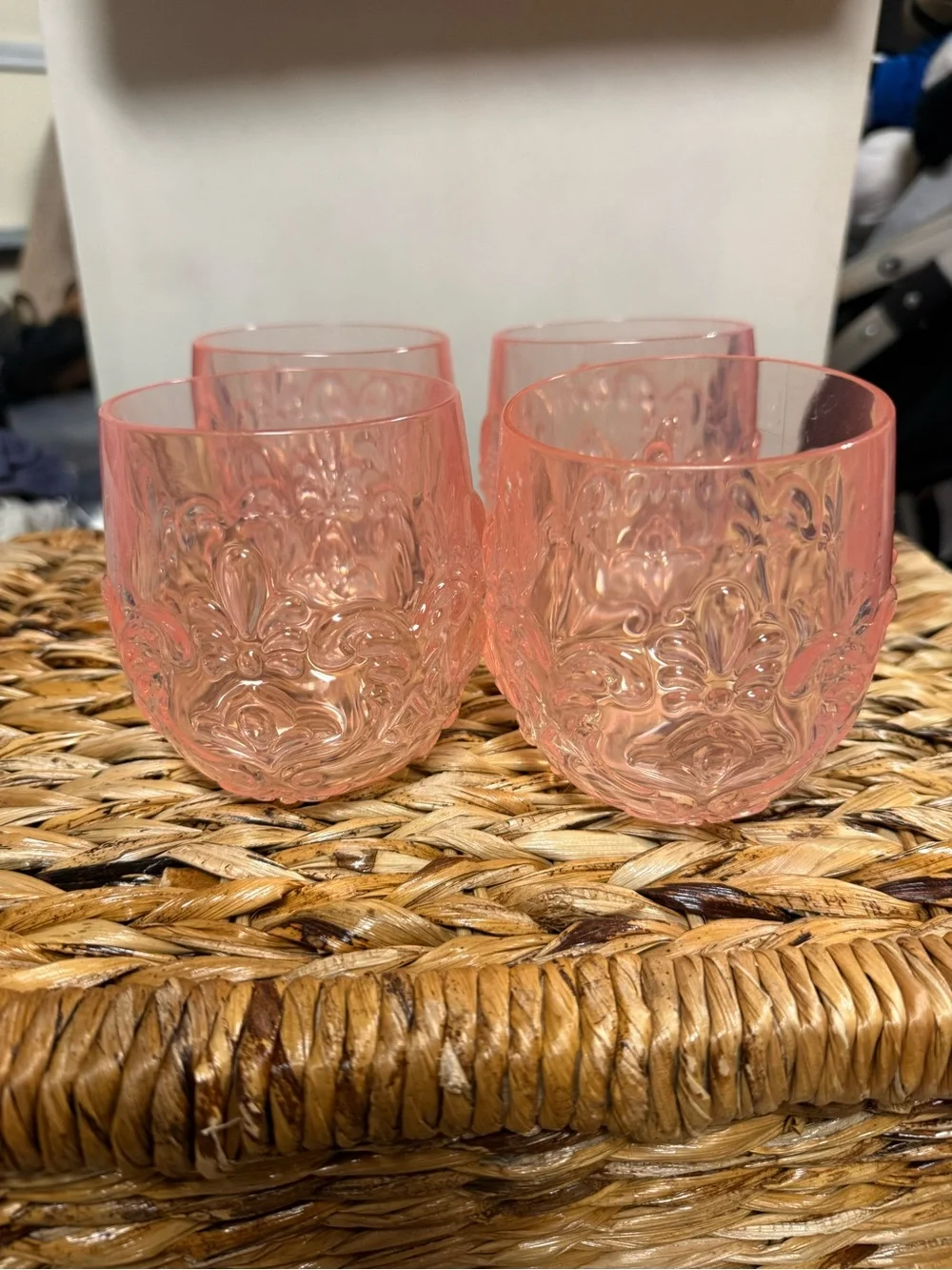 Pink Textured shatter proof Tumbler Set
